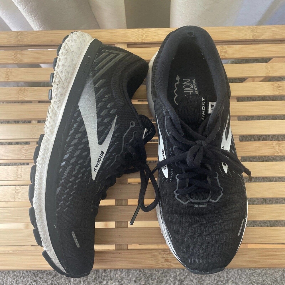 Brooks Women's Ghost 13 Gray Running Shoes Sneakers Size 8 (b)